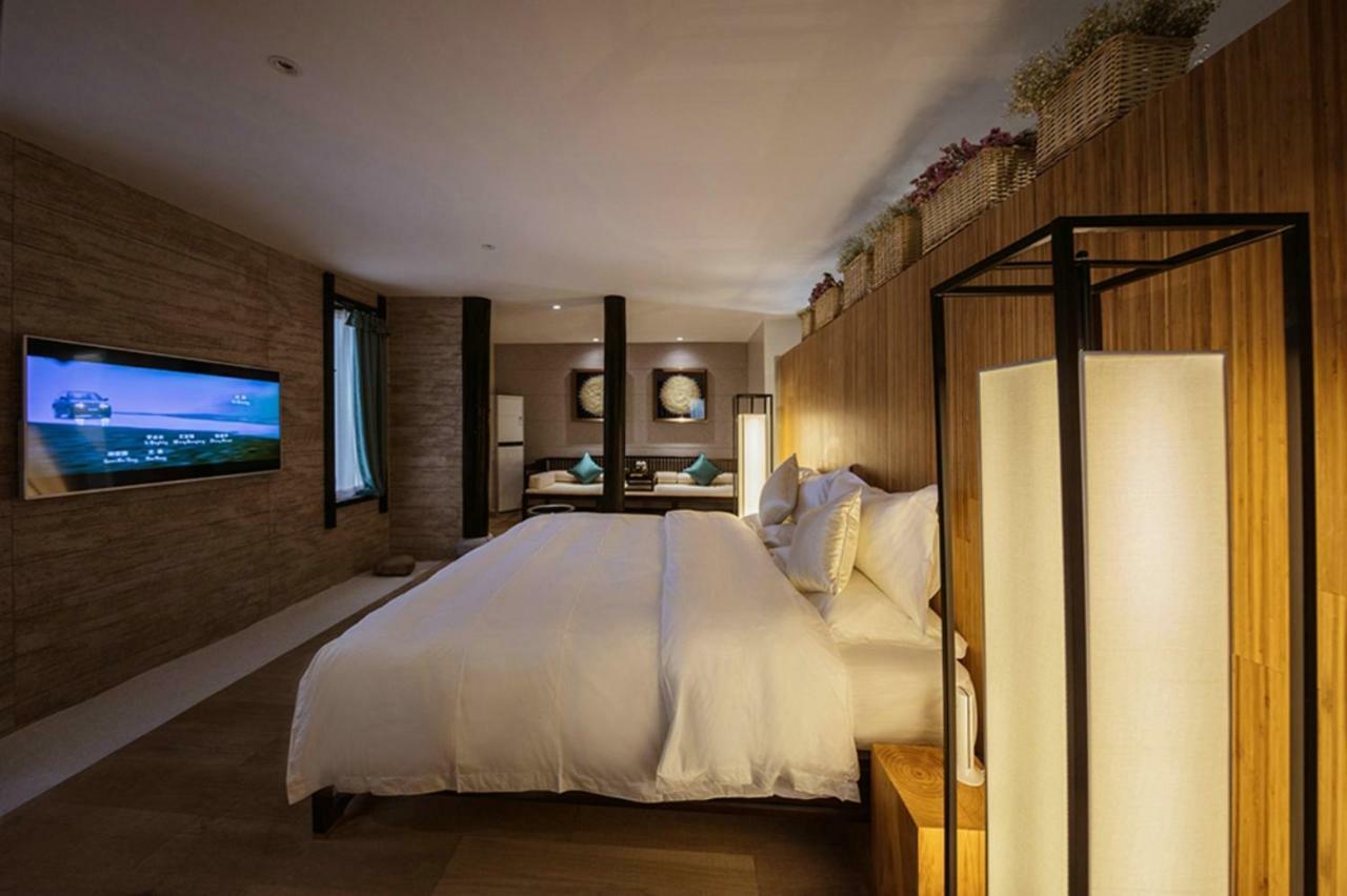 Lijiangl Hotel Liman Shenmiji Inn Лицзян Экстерьер фото