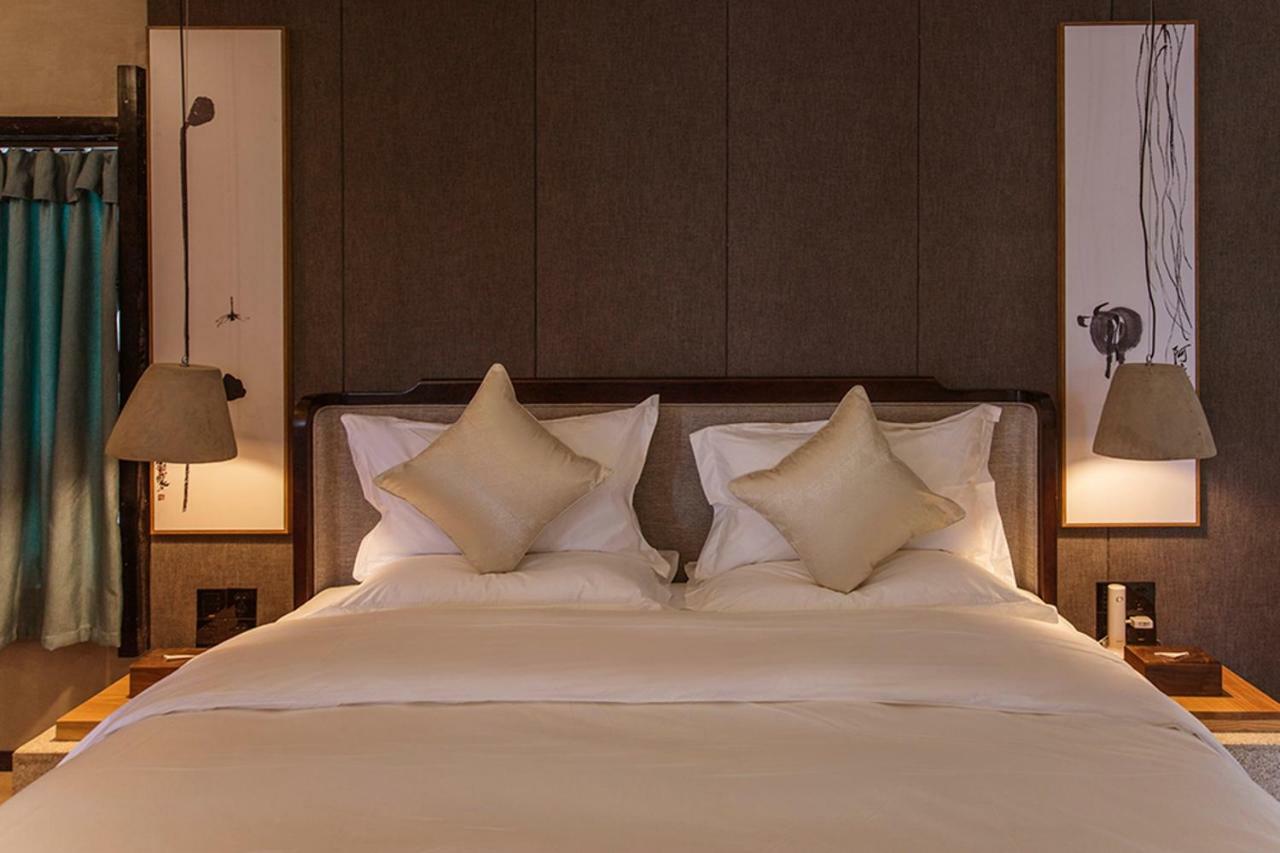 Lijiangl Hotel Liman Shenmiji Inn Лицзян Экстерьер фото