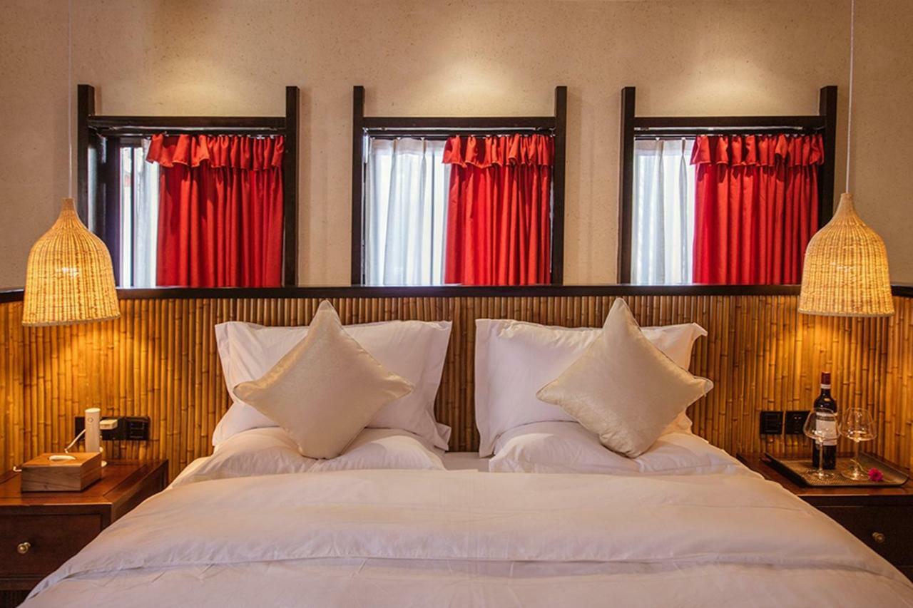 Lijiangl Hotel Liman Shenmiji Inn Лицзян Экстерьер фото